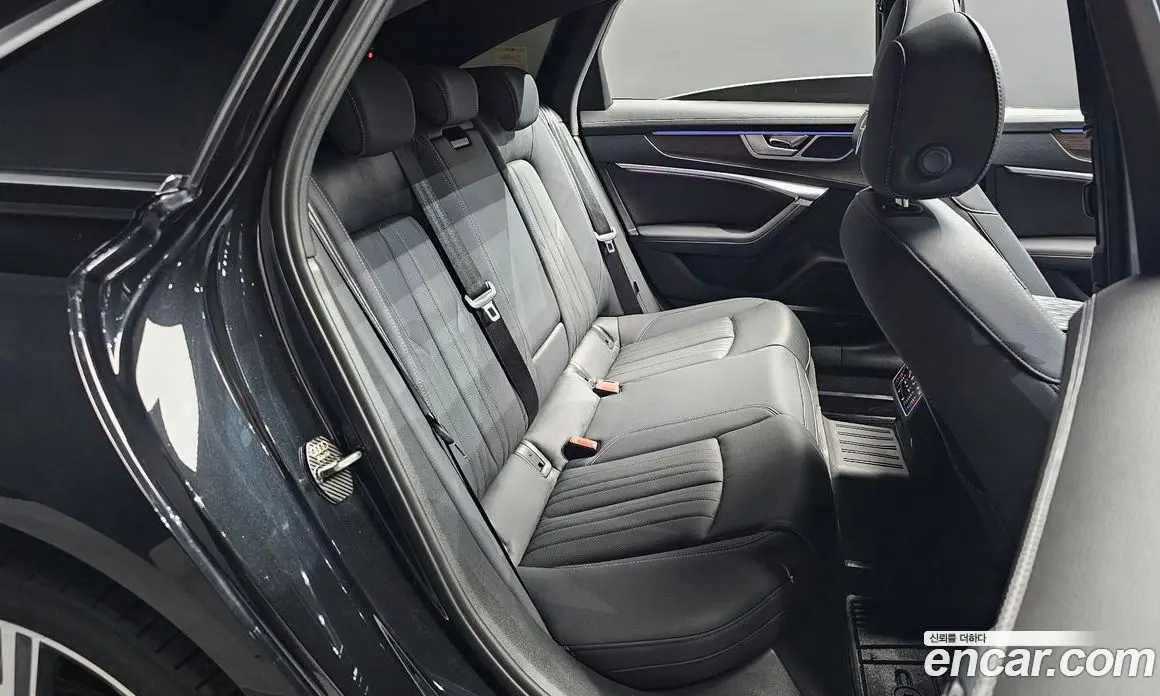 Audi A6 2023 3.0 автомат (гидро), фото 17 Audi A6 2023 3.0 автомат (гидро), фото 17