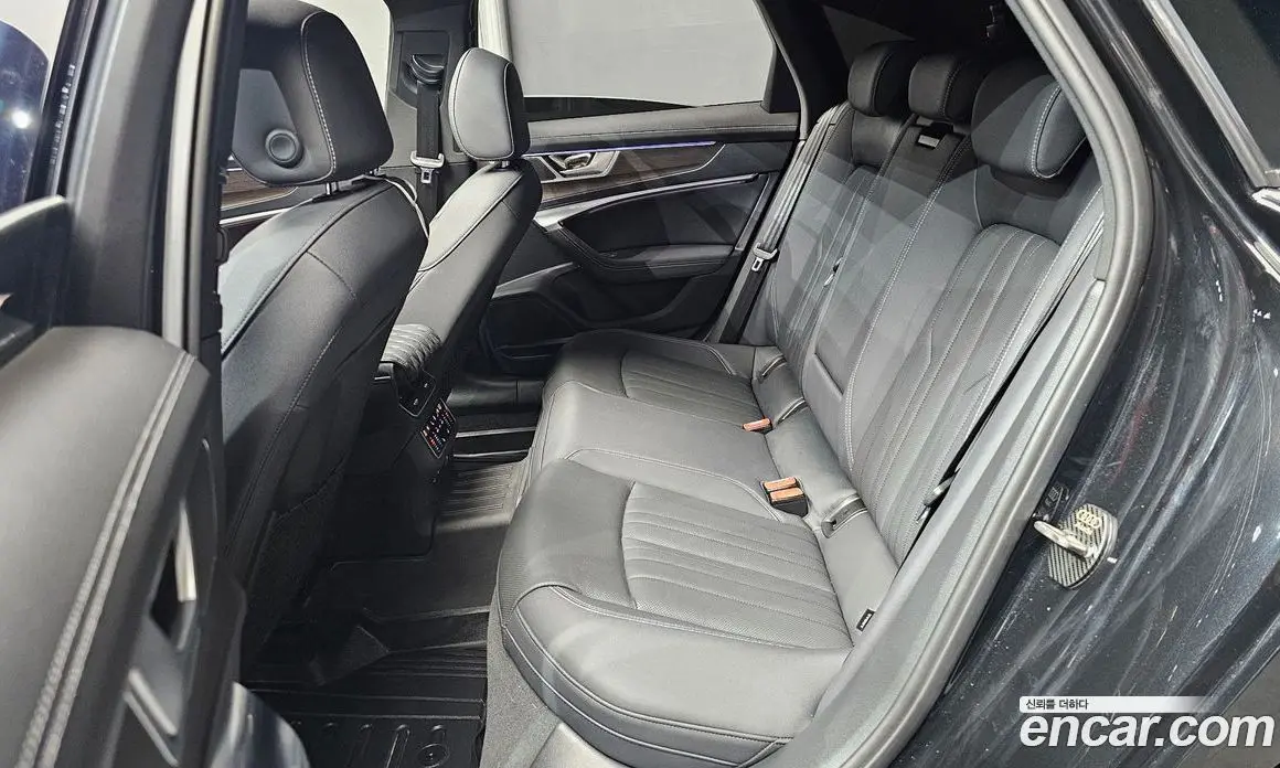 Audi A6 2023 3.0 автомат (гидро), фото 18 Audi A6 2023 3.0 автомат (гидро), фото 18