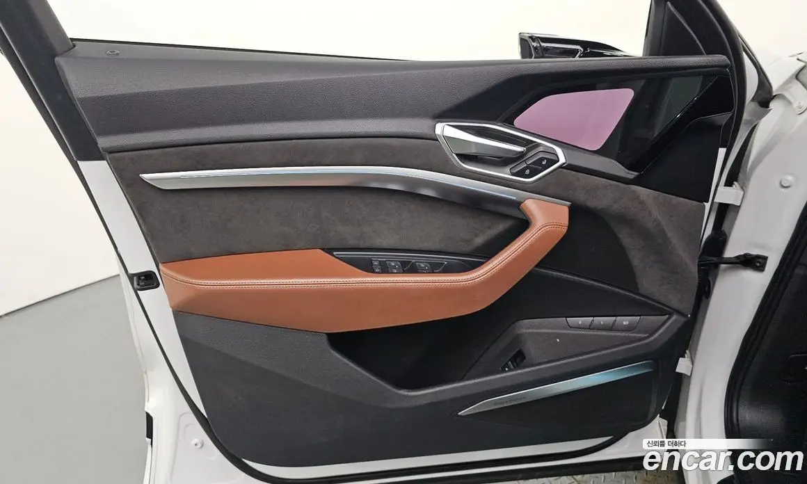 Audi e-tron 2021 0.2 автомат (гидро), фото 14