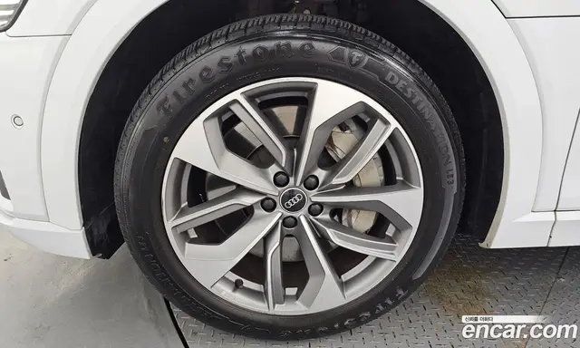 Audi e-tron 2021 0.2 автомат (гидро), миниатюра 5