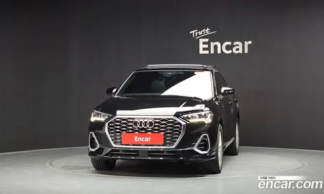 Audi Q3 2022 2.0 автомат (гидро), миниатюра 2
