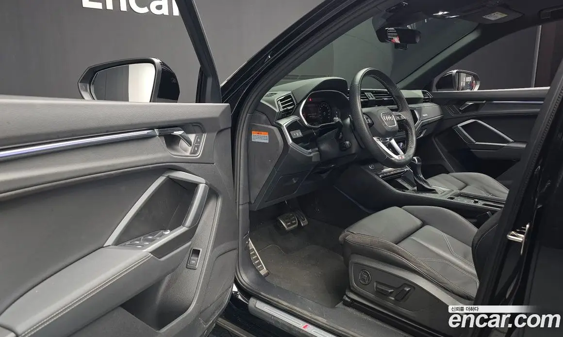 Audi Q3 2022 2.0 автомат (гидро), фото 12