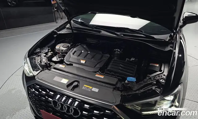Audi Q3 2022 2.0 автомат (гидро), миниатюра 5