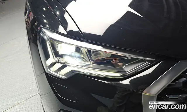 Audi Q3 2022 2.0 автомат (гидро), миниатюра 7
