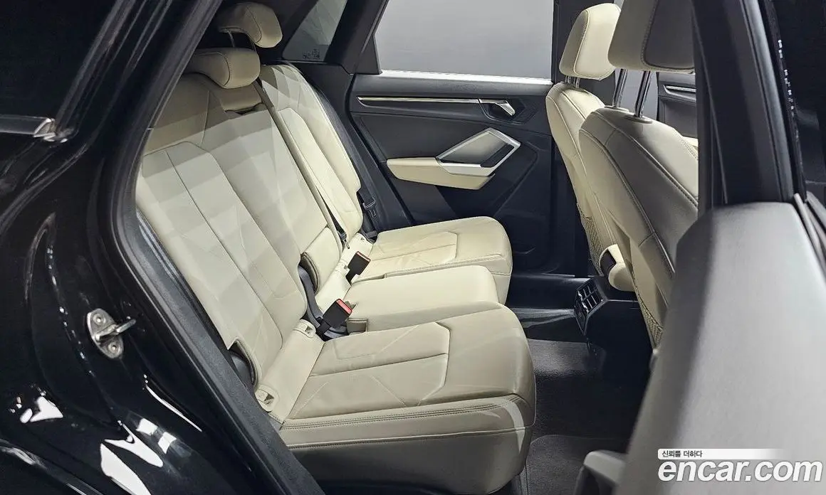 Audi Q3 2023 2.0 автомат (гидро), фото 17