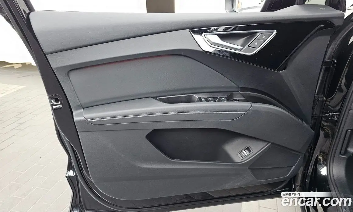 Audi Q4 e-tron 2023 0.2 автомат (гидро), фото 14