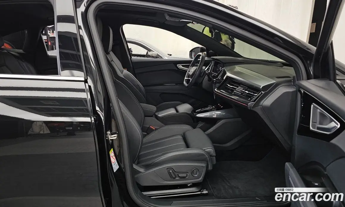 Audi Q4 e-tron 2023 0.2 автомат (гидро), фото 17