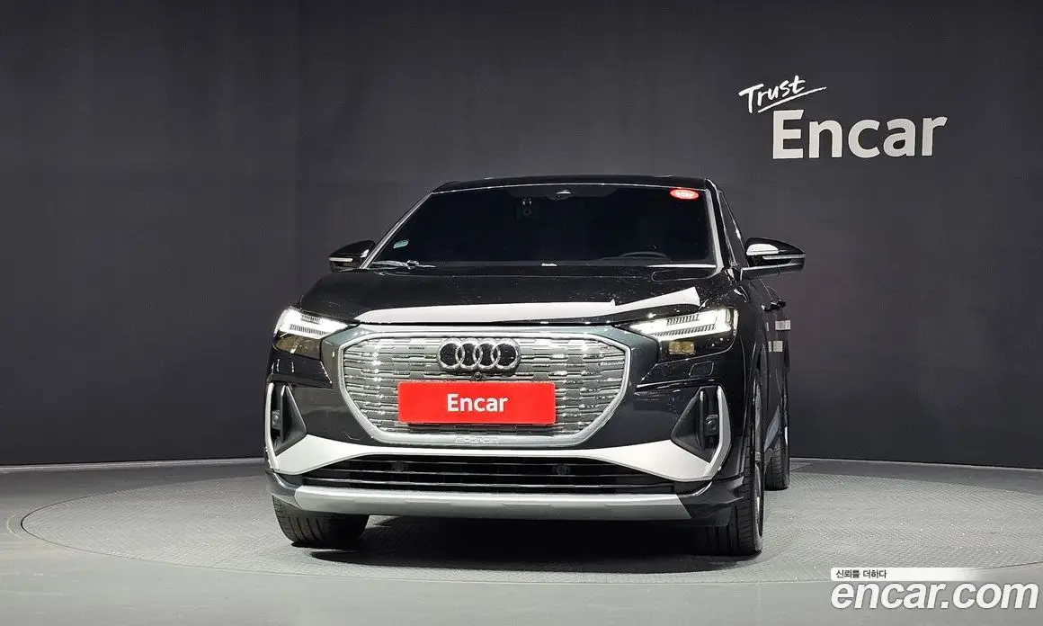 Audi Q4 e-tron 2023 0.2 автомат (гидро), фото 3