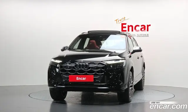 Audi SQ7 2026 4.0 автомат (гидро), миниатюра 3