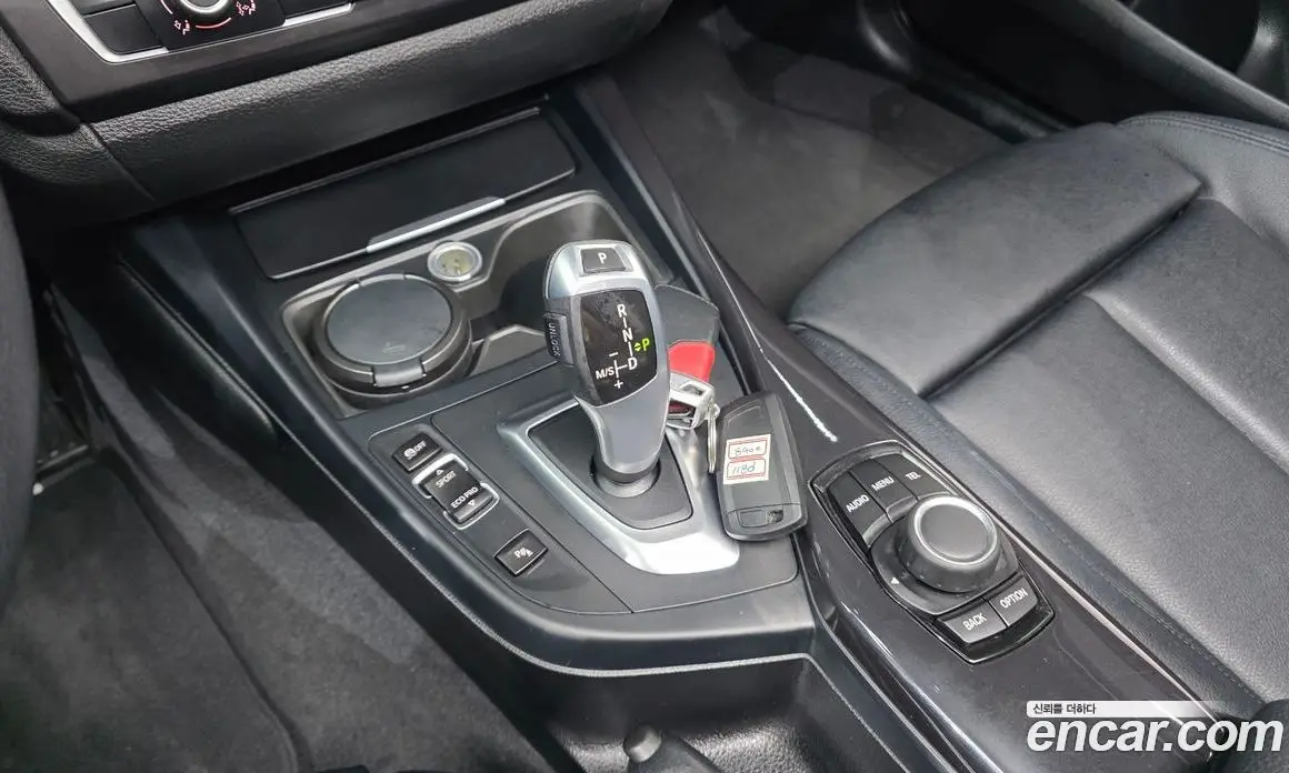 BMW 1 серия 2015 2.0 автомат (гидро), фото 11