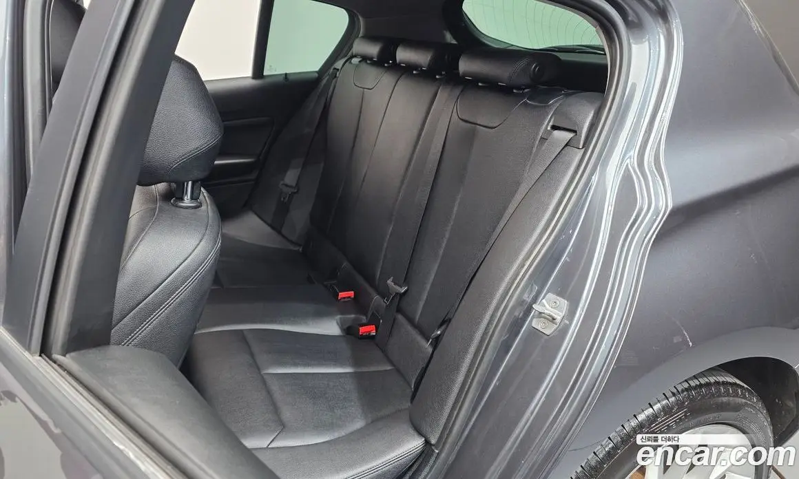 BMW 1 серия 2015 2.0 автомат (гидро), фото 17