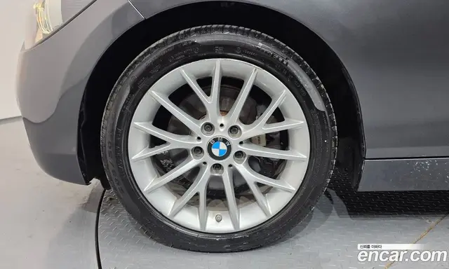 BMW 1 серия 2015 2.0 автомат (гидро), миниатюра 4