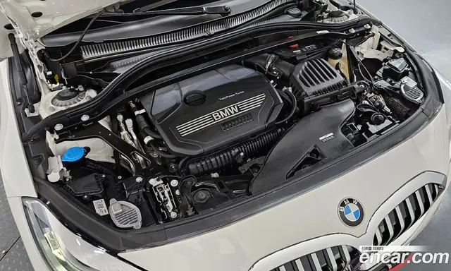 BMW 1 серия 2023 2.0 автомат (гидро), миниатюра 6 BMW 1 серия 2023 2.0 автомат (гидро), миниатюра 6