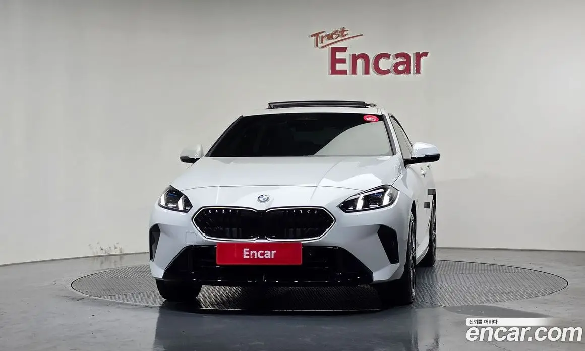 BMW 2 серия 2025 2.0 автомат (гидро), фото 3