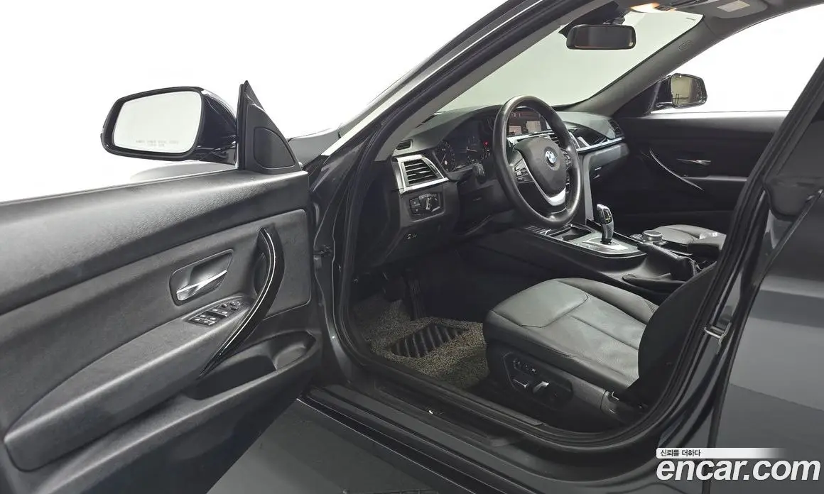 BMW 3 серия 2020 2.0 автомат (гидро), фото 12 BMW 3 серия 2020 2.0 автомат (гидро), фото 12