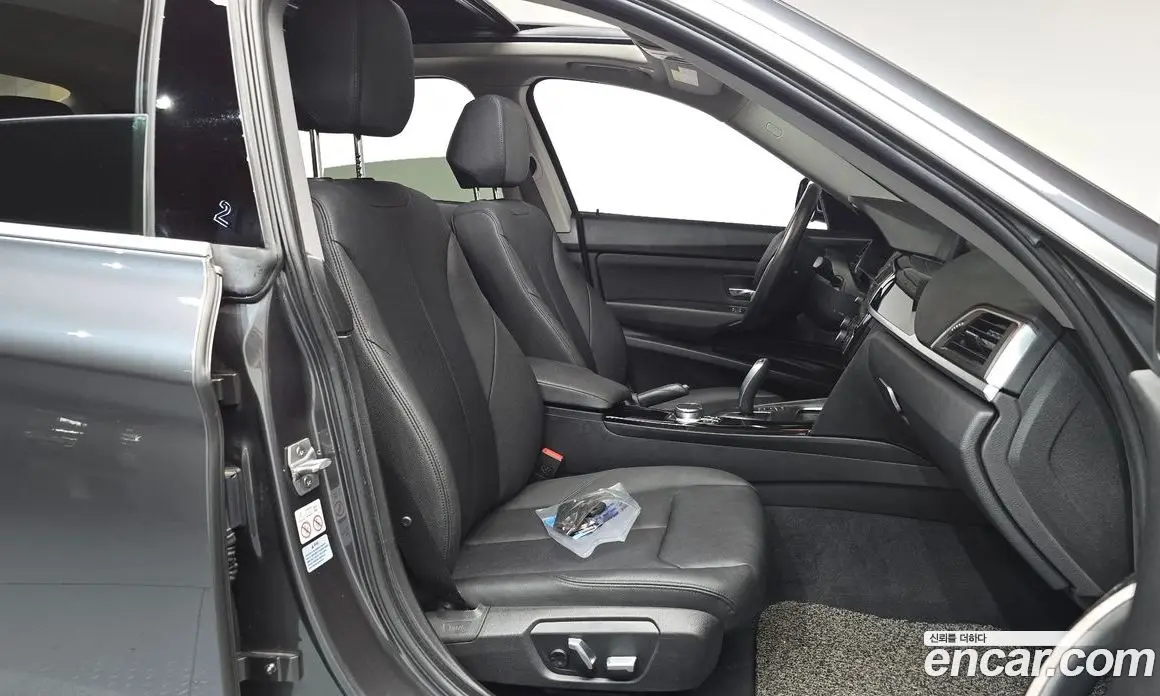 BMW 3 серия 2020 2.0 автомат (гидро), фото 16 BMW 3 серия 2020 2.0 автомат (гидро), фото 16