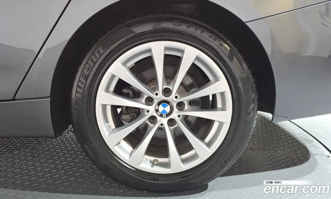BMW 3 серия 2020 2.0 автомат (гидро), фото 6 BMW 3 серия 2020 2.0 автомат (гидро), фото 6