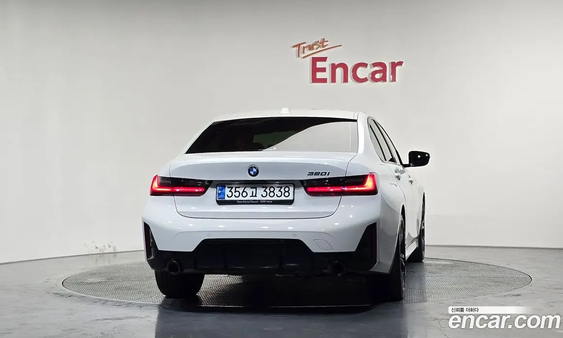 BMW 3 серия 2023 2.0 автомат (гидро), фото 3 BMW 3 серия 2023 2.0 автомат (гидро), фото 3