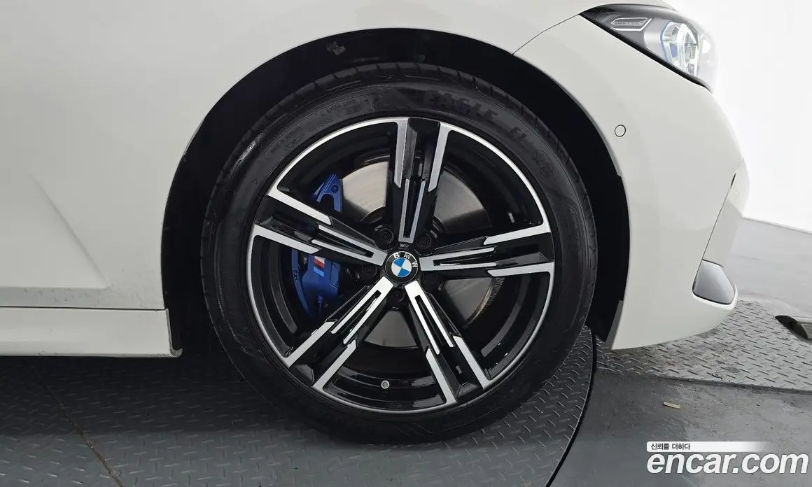 BMW 3 серия 2023 2.0 автомат (гидро), фото 6 BMW 3 серия 2023 2.0 автомат (гидро), фото 6