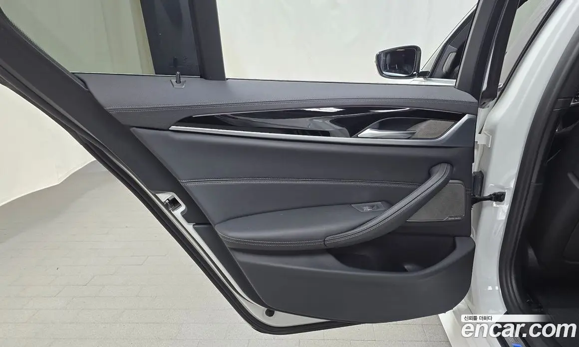 BMW 5 серия 2020 2.0 автомат (гидро), фото 14 BMW 5 серия 2020 2.0 автомат (гидро), фото 14
