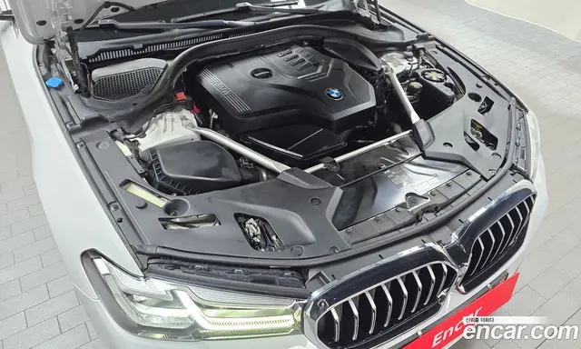 BMW 5 серия 2020 2.0 автомат (гидро), миниатюра 5 BMW 5 серия 2020 2.0 автомат (гидро), миниатюра 5