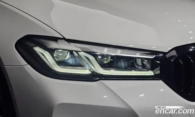 BMW 5 серия 2022 2.0 автомат (гидро), миниатюра 7 BMW 5 серия 2022 2.0 автомат (гидро), миниатюра 7