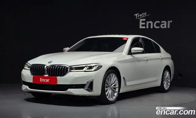 BMW 5 серия, 2023, 10 909 км