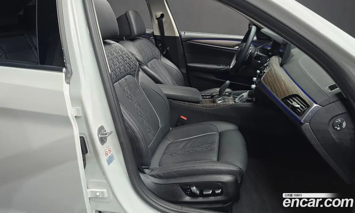 BMW 5 серия 2023 2.0 автомат (гидро), фото 16