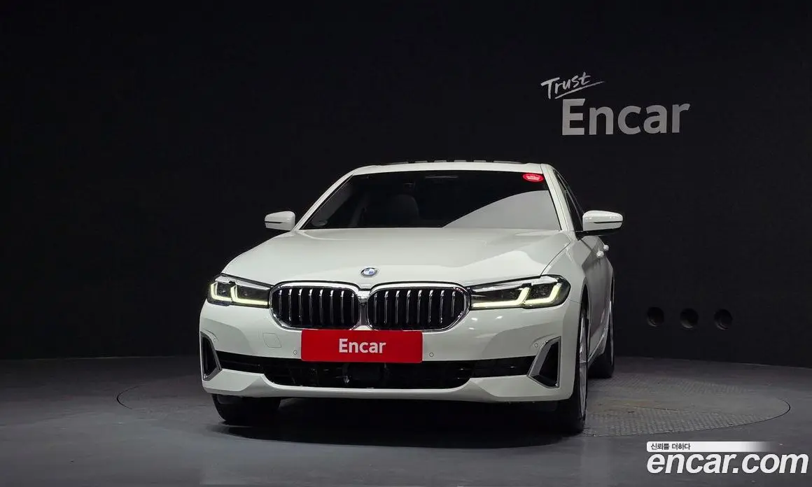 BMW 5 серия 2023 2.0 автомат (гидро), фото 3