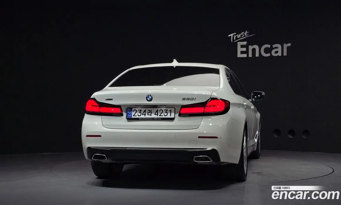 BMW 5 серия 2023 2.0 автомат (гидро), фото 4