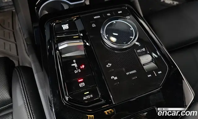 BMW 5 серия 2025 2.0 автомат (гидро), миниатюра 12