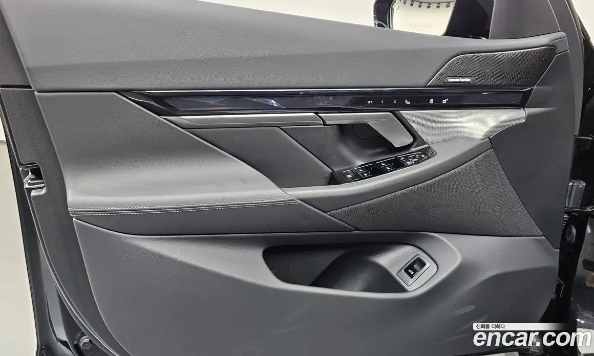 BMW 5 серия 2025 2.0 автомат (гидро), фото 14 BMW 5 серия 2025 2.0 автомат (гидро), фото 14