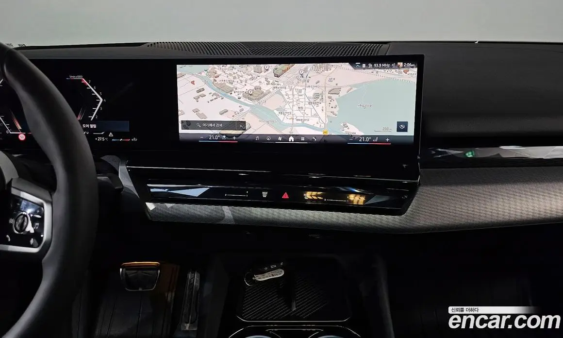 BMW 5 серия 2025 2.0 автомат (гидро), фото 19 BMW 5 серия 2025 2.0 автомат (гидро), фото 19