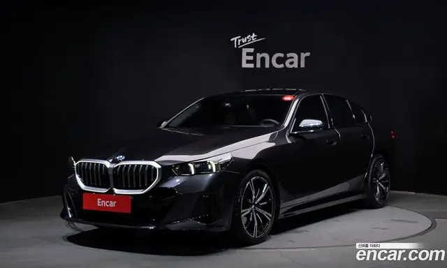 BMW 5 серия, 2026, 11 432 км