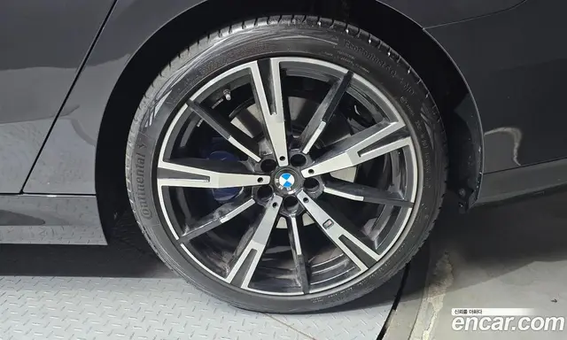 BMW 5 серия 2026 2.0 автомат (гидро), миниатюра 7