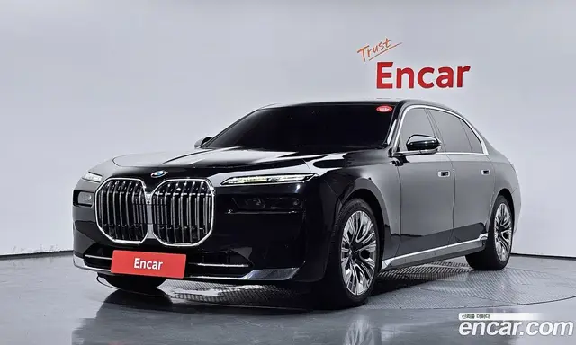 BMW 7 серия, 2023, 82 201 км