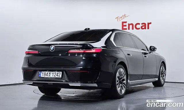 BMW 7 серия 2023 3.0 автомат (гидро), миниатюра 2