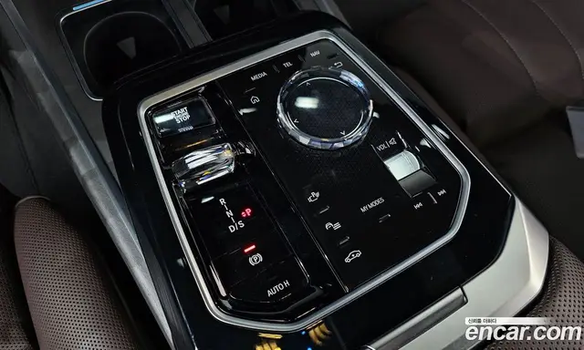 BMW 7 серия 2023 3.0 автомат (гидро), миниатюра 12