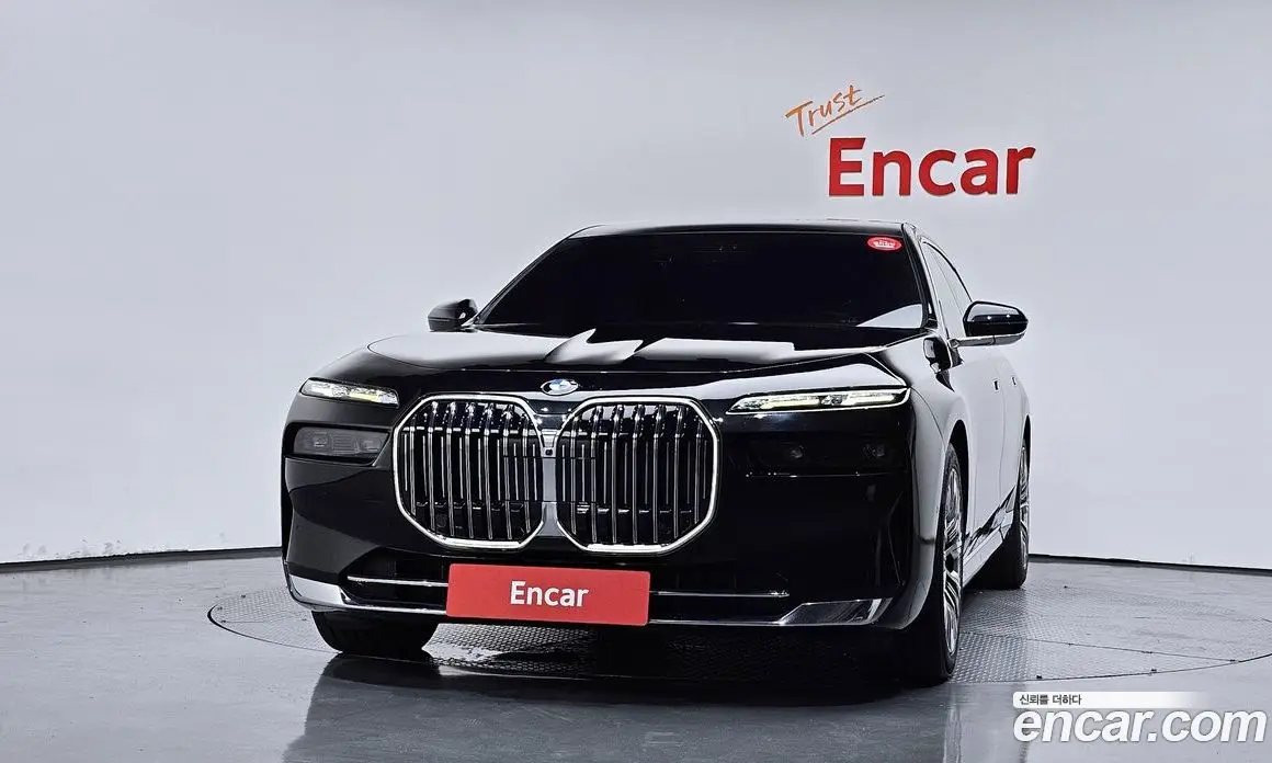 BMW 7 серия 2023 3.0 автомат (гидро), фото 3
