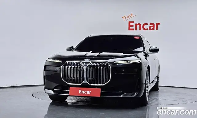 BMW 7 серия 2023 3.0 автомат (гидро), миниатюра 3
