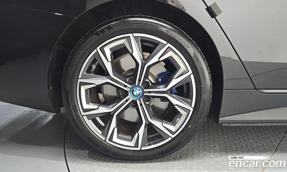 BMW i4 2022 0.2 автомат (гидро), фото 5 BMW i4 2022 0.2 автомат (гидро), фото 5