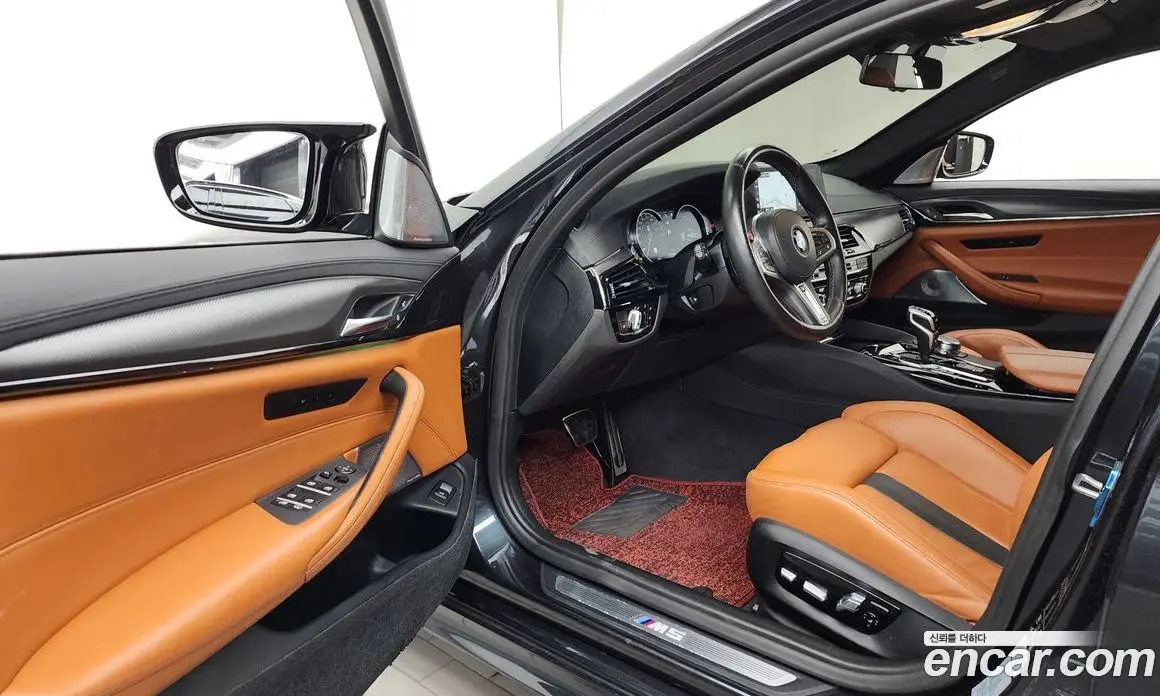 BMW M5 2018 4.4 автомат (гидро), фото 13 BMW M5 2018 4.4 автомат (гидро), фото 13