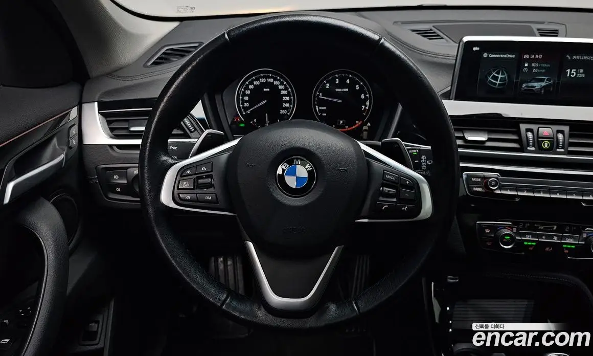 BMW X1 2022 2.0 автомат (гидро), фото 17