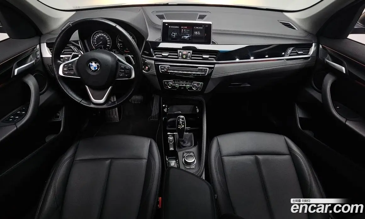 BMW X1 2022 2.0 автомат (гидро), фото 9