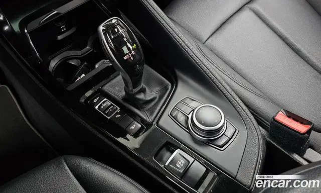 BMW X1 2022 2.0 автомат (гидро), миниатюра 12
