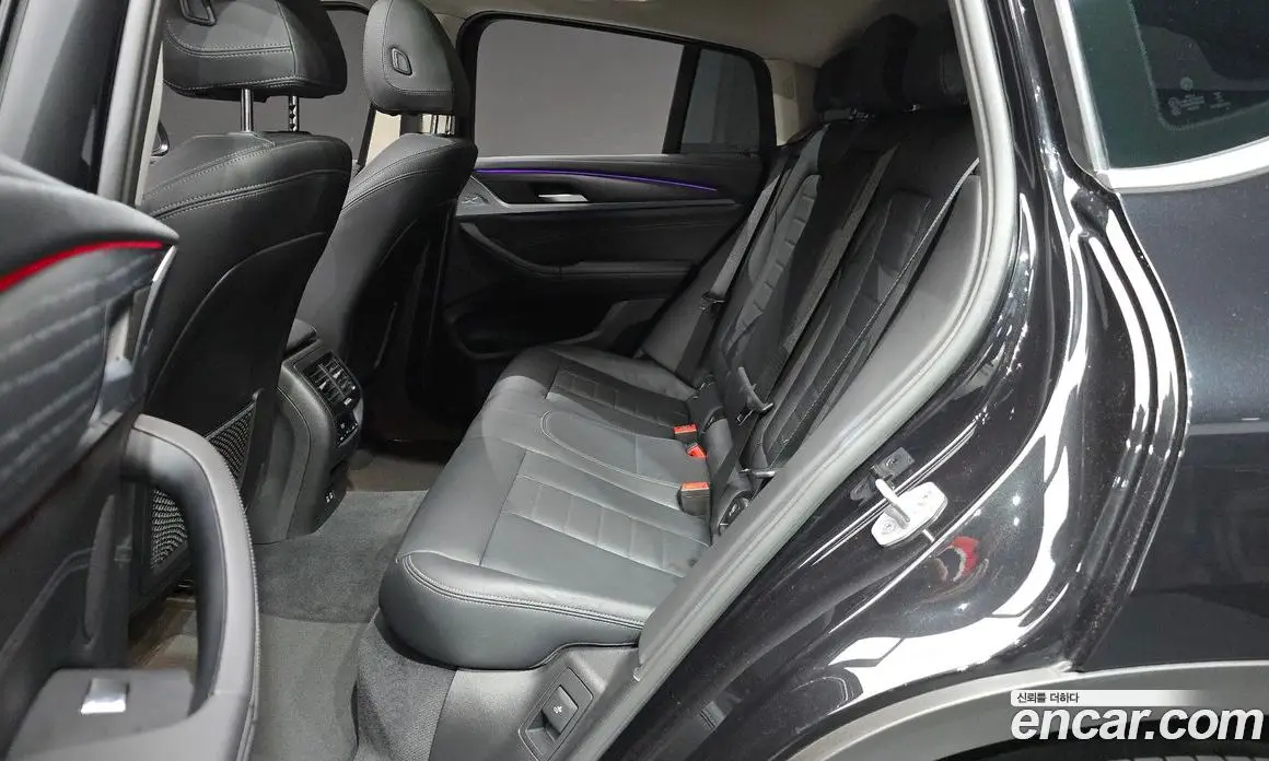BMW X4 2023 2.0 автомат (гидро), фото 17 BMW X4 2023 2.0 автомат (гидро), фото 17