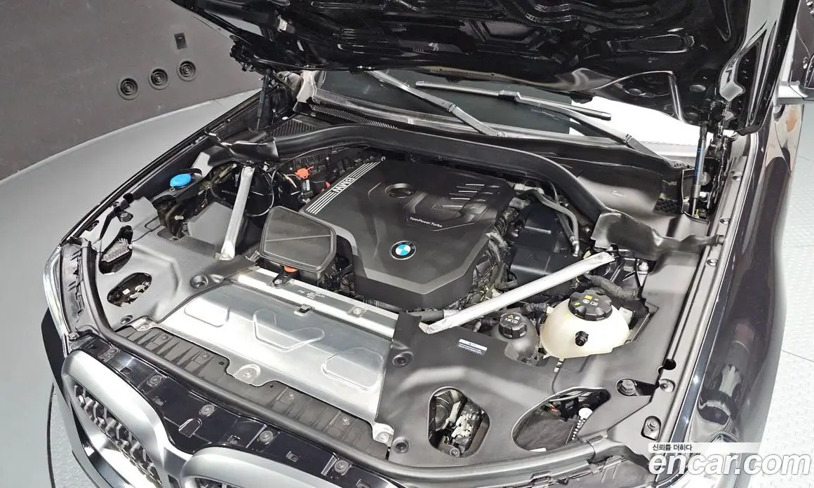 BMW X4 2023 2.0 автомат (гидро), фото 5 BMW X4 2023 2.0 автомат (гидро), фото 5