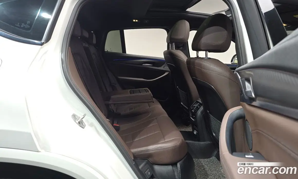 BMW X4 2024 2.0 автомат (гидро), фото 18