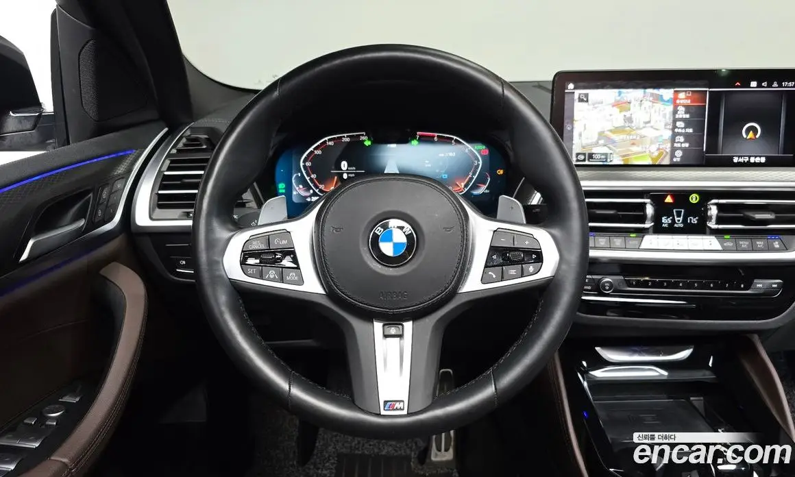 BMW X4 2024 2.0 автомат (гидро), фото 19