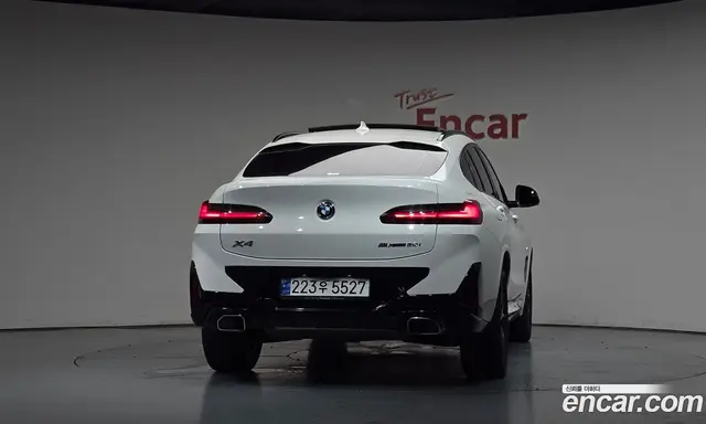 BMW X4 2024 2.0 автомат (гидро), миниатюра 4